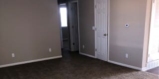 Chateau Bellevue Gallery 17