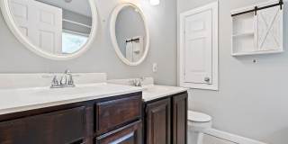Bolin Creek 4 Bedroom House with Fabulous Forest Views Available May 15! Gallery 12