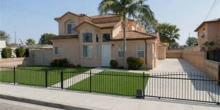 930 S Charlotte Ave Gallery 1