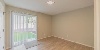 11031 Oasis Drive Gallery 8