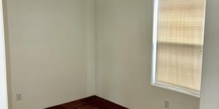 42608 N 6TH Avenue Gallery 18