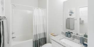 Henley at Mirror Lake Gallery 6