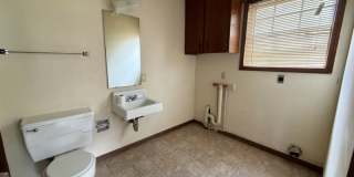 3423 Harvard Road - A Gallery 4