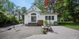 155 Sunset Lane Gallery 37