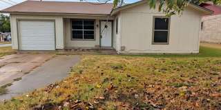 3-Bedroom Home on a Corner Lot 3-Bedroom Home on a Corner Lot Gallery 1