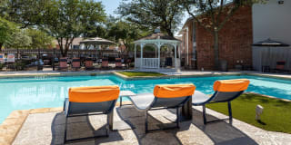 Canopy on Central Gallery 5