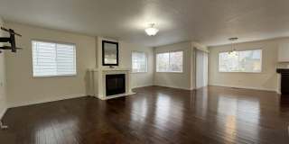 Grand 5 Bedroom Home Featuring 19ft Ceilings, Family Room & Main-Level Suite Gallery 25