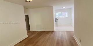 1198 Marseille Dr Gallery 1