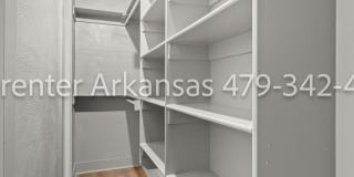 Beautifully renovated 3 bedroom, 2 bath | Fayetteville AR Beautifully renovated 3 bedroom, 2 bath | Fayetteville AR Gallery 7