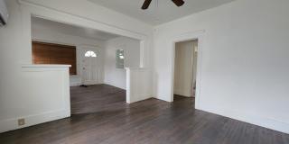 1946 Northwest 15th StreetMain House Gallery 9