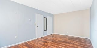 300 Lookout Avenue Gallery 12