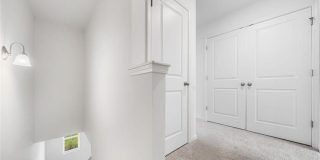 602 Jervis Way Gallery 22