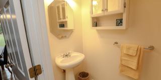 Beautifully and well maintained townhouse in desirable Georgetowne Condo Association. Gallery 10