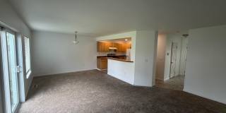 ***JUST REDUCED!!!*** Welcome to Spacious living in Spanaway WA Gallery 11