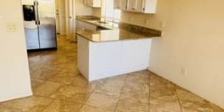 6707 E Kelton Ln Gallery 11