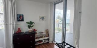 1420 Brickell Bay Dr Gallery 26