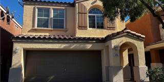 INCLUDES SOME UTILITIES 4 bedroom in Mountains Edge with Large Patio Gallery 1