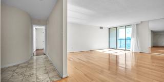 1101 South Arlington Ridge Road #806 Gallery 11