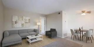 Briarcliff Gallery 14