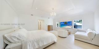 55 La Gorce Cir Gallery 28