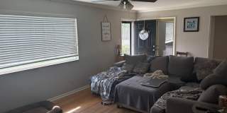 3BR/ 2BA One-level Home in West Hills, Fenced Backyard Gallery 5