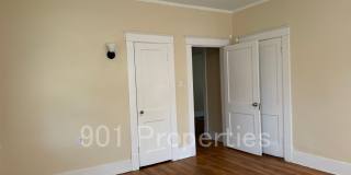 1055 South Cox Street Gallery 14