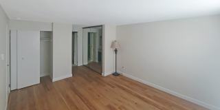 View of Renton Valley 2b/1.5ba Condo ***COMING SOON*** Gallery 15