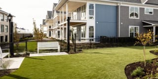 Avalon Harbor Isle Gallery 36