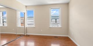 1842 MCKEAN Street Gallery 17