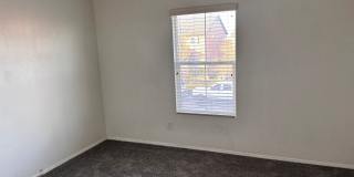 14031 Crystal Street Gallery 6