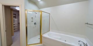 3 Bed + Study in The Greens Gallery 26