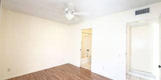 AVAILABLE NOW!! 3 Bedroom 2.5 Bathroom House in Palm Springs! Gallery 15