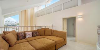 Large Custom Home on the Bay with Boat Dock Gallery 28
