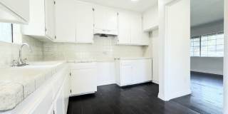 4810 Cahuenga Boulevard Gallery 4