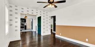 2435 East 10th Street Gallery 19