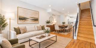 BEAUTIFUL BRIGHT 3 BED 2.5 BATH HOME WITH PARKING AVAILABLE NOW BEAUTIFUL BRIGHT 3 BED 2.5 BATH HOME WITH PARKING AVAILABLE NOW Gallery 1