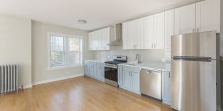 5208-14 N. Damen / 2000-10 W. Foster Gallery 44
