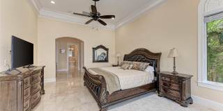 14 N WASHINGTON DRIVE Gallery 40