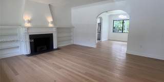 2910 SW 2nd Ave Gallery 3