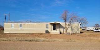 Totally Remodeled! 3/2 Gallery 1