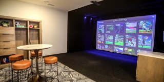 Wren on the Creek Gallery 38