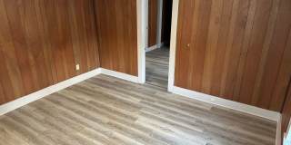 Available Now! Spacious 2 Bedroom, 1 Bathroom with Bonus Room & Huge Backyard Gallery 6