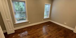 1428 Wilmette Avenue Gallery 23