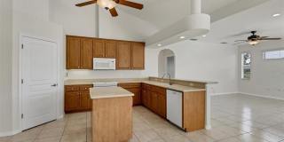 Beautiful and Spacious Rotonda West POOL home. Gallery 9