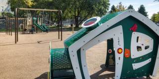 Eaves Peabody Gallery 25