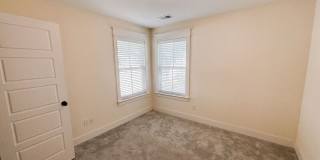 1051 Phillips Park Dr Gallery 16