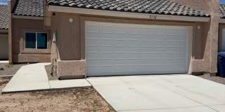 BRAND NEW Desert Sky Townhouse Gallery 1