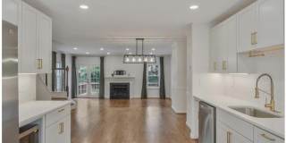 8501 ENOCHS DR Gallery 1