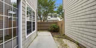5325 Brinsley Lane - 1 Gallery 17