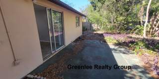 Spacious 2 Bed/ 1 Bath Triplex Apt. Trash and Lawn Included! Gallery 16